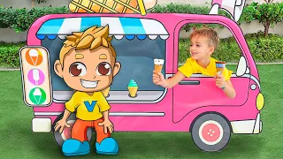 يلعب السائق الصغير نيكي بالسيارات ويساعد أصدقائه 