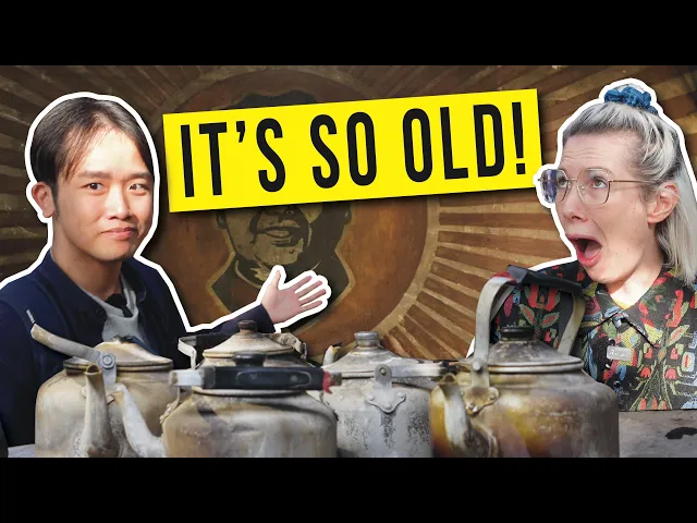 My Chinese friend shows me the real Chengdu!