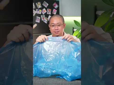 Thế này thì ăn đứt áo mưa giấy truyền thống rồi còn gì nữa #chutunghamvui