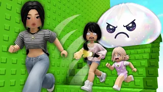 NUNCA JUEGUES La TORRE ATERRADORA De DUMPLING SQUISHY En Roblox con mi HIJA GÉNESIS *CON SU VOZ*