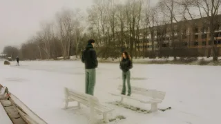                                                 ليوله   بيني وبينك دندنها