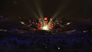 نجوم الغناء العربي على  مسرح المجاز  في الشارقة دندنها