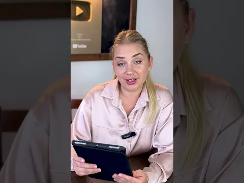 Чуть не дал взятку.