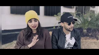 بسمه عطا وعزيز مامى فى ديو رهيب   حيطه سد نبعد احسن ما انا وانت بنعند   وصلك خبر جايى عن قلبى تسالى دندنها