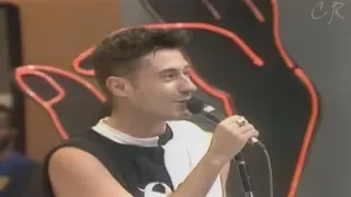 Capital Inicial - Mickey Mouse em Moscou / Domingão do Faustão 1990
