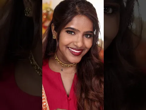 Andha Red Colour ah Bayapadama Ipdi Podunga!!!