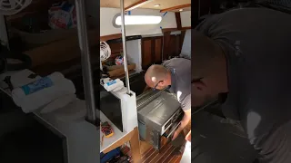 Sail Life #short – 100% electric galley on a sailboat ⛵️