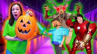 Best of our Halloween Costume Runway Competitions!
