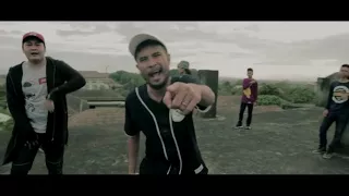 Download RABIG   Emangnya Situ Siapa ft  ECKO SHOW MUSIC VIDEO HD. MP3