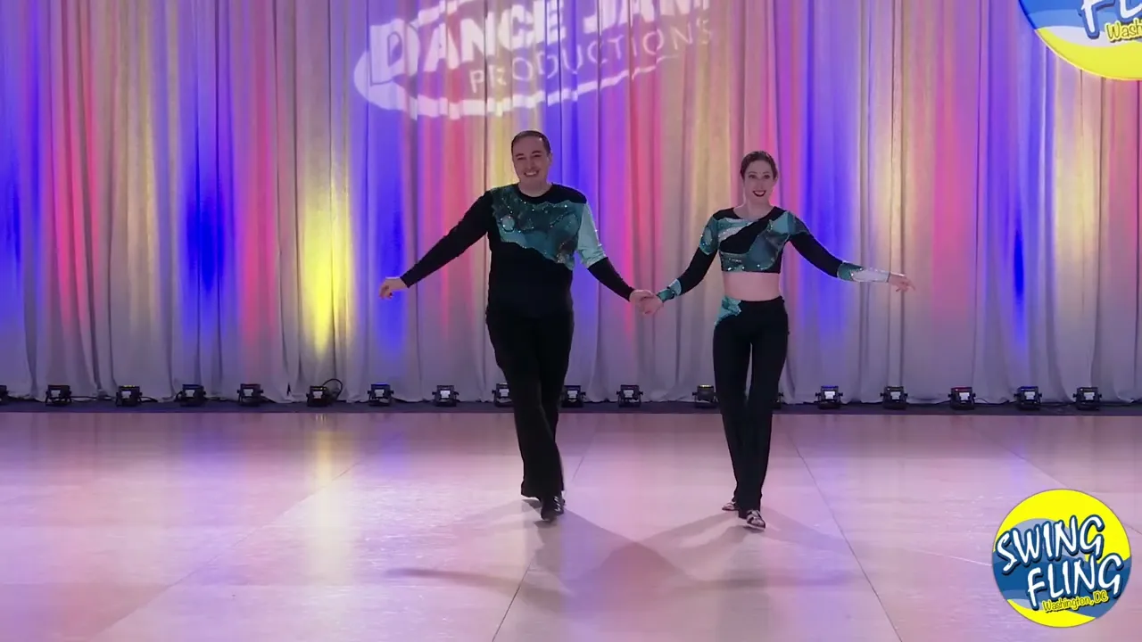 Swing Fling 2022 Rising Star Leo Cook & Jessie Rosenberg