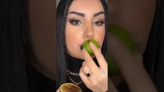 تقشير الشفايف 