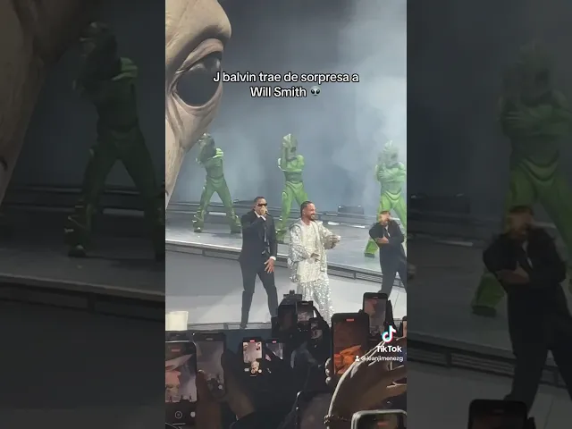 J Balvin &amp; Will Smith juntos en concierto   #shorts #coachella #usa #jbalvin #willsmith