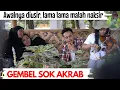 Download Lagu Tiba2 ikut nimbrung duduk ditengah2 cw yang lagi ngobrol auto bingung mereka