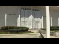 Kennedy Center board votes to close for renovations and add Trump s name to the building