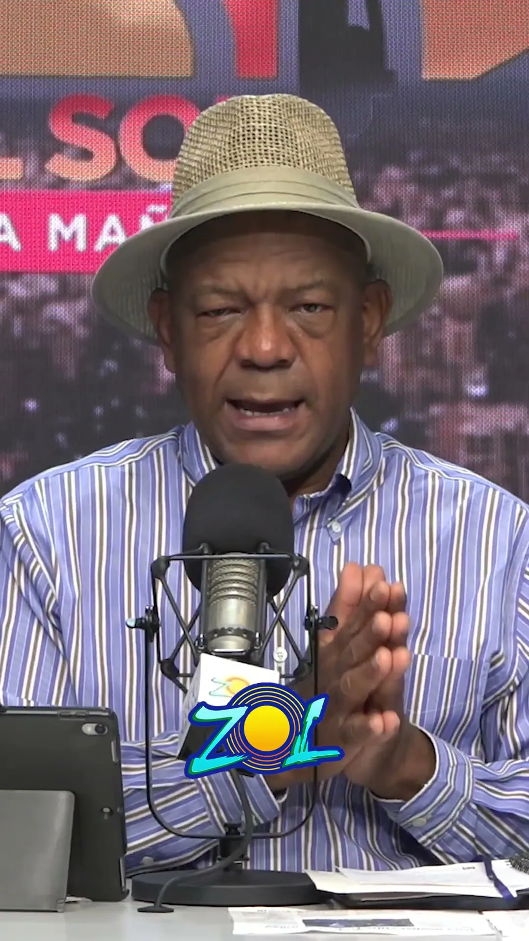 DANILO MEDINA NO FUE A LA BODA PARA NO AFECTAR AL PLD