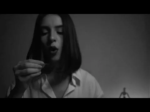 Trailer Curta-Metragem "Você Me Ama?"