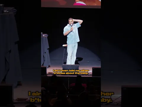 Gold Mouf got a baby on theeee way 😂😂😂 he ain’t pay the fee 😌 #crowdworksunday #standupcomedy