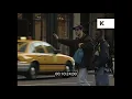 Lagu 1990s NYC, New Yorkers Hailing Taxis
