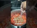 Download Lagu Quick 15 minute Homemade Tomato Sauce using 12 plum tomatoes, thyme, oregano and sea salt.