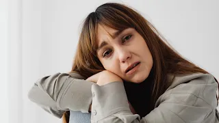 فاكر ياحبيبي فيوم ما سبتني امشي ودموعي فعيني مها فتوني تصميمي 