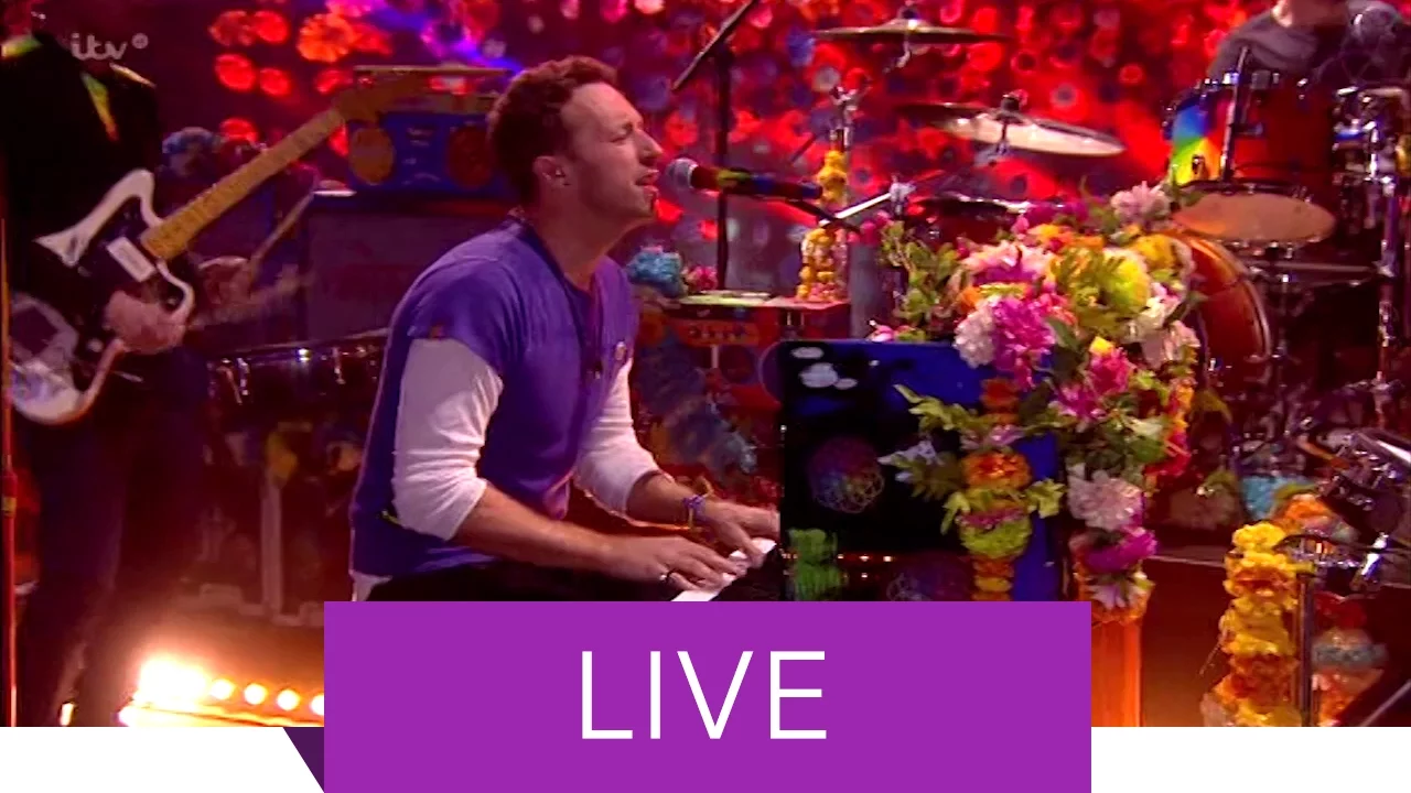 Coldplay - Hymn For The Weekend (Live at The BRIT Awards 2016) Coldplay - Hymn For The Weekend (Live at The BRIT Awards 2016)