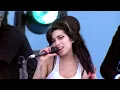 Amy Winehouse - Valerie (Live At The Isle Of Wight Festival / 2007)