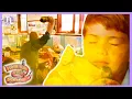 Lagu Bronson Knocks Out Class With His Stinky Feet! | Best of Round the Twist