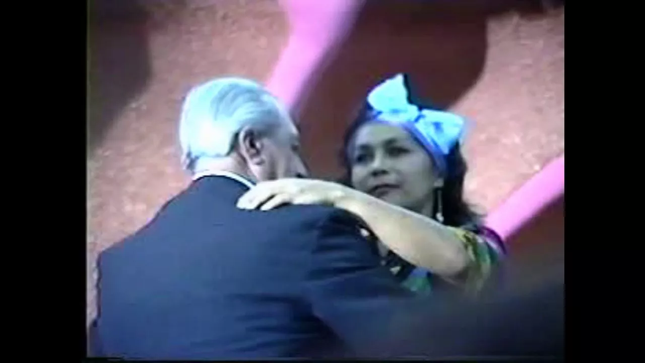 CELIA.FELIPE URBÁN 'EL PRÍNCIPE DEL DANZÓN'.SALÓN COLONIA 1994