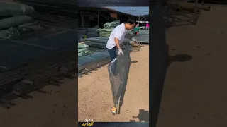 هذا الرجل صنع أذكى قفص دجاج في العالم            دندنها