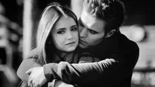 أكابر في البعد أوقات ليطمئن قلبي بطيء 