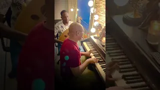 مسامحك يا حبيبي رائعة الفنان عثمان حسين مشاركة اداء الفنان وليد جوبا والدكتور عمر الامين 