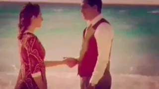 قابلني والاشواق في عنيه 