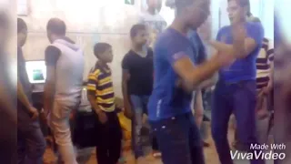 حمو بيكا زمان وهوا شارب ومبرشم شوفو بيعمل ايه    لا تنسو الاشتراك في القناه دندنها