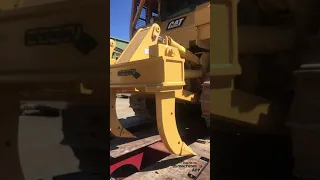 Parallelogram 4 Barrel CAT D6H R T Lewis Ripper 