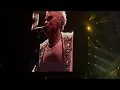 Download Lagu Robbie Williams - Feel (Live in Gelsenkirchen 2025-06-25)