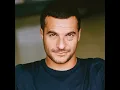 À l'imparfaite - Amir