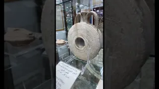 جرة ماء من العصر الاموي في متحف بالسعوديه 