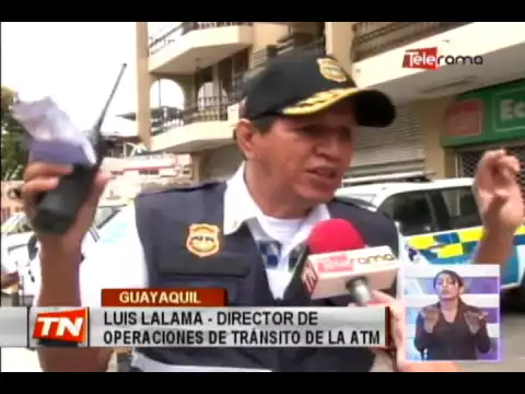 ATM retiró adhesivos a buses urbanos