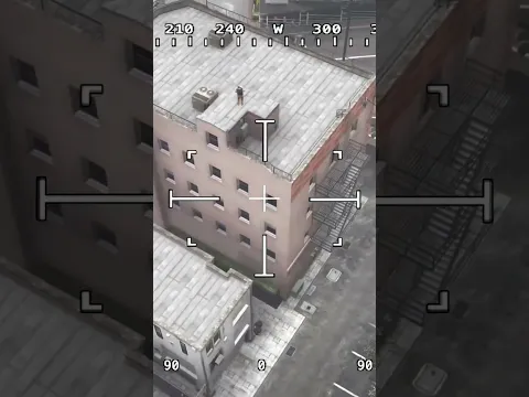 Police surround UK HOTEL as deranged man with a hammer stands on roof! #uk #hotel #crime #gta
