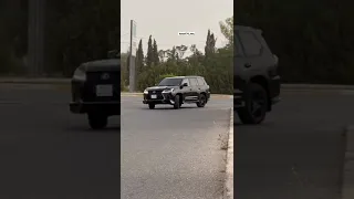 سيارة LX600 لكزس حط لايك Viral والاشترك بقناتي الان 