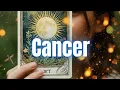 CANCER Elle vous a repousse e maintenant elle surveille chacun de vos mouvements en secret