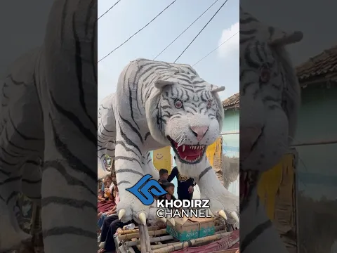 Ogoh ogoh macan loreng di kandawaru