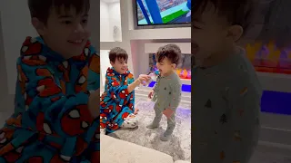 خلودة روح قلبو يضحك كموتة  دندنها