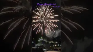 HAPPY NEW YEARS!!🥂🎉