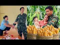Download Lagu Harvesting Corn to Sell - It's So Happy When the Evil Mother Changes | Lý Tiểu Hà's Husband