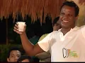 la emocion de omar geles al ver cantar a Jean Carlos Centeno.wmv