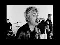 Download Lagu Green Day - Look Ma, No Brains! (Official Music Video)