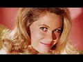 14 Sexy Photos of Elizabeth Montgomery