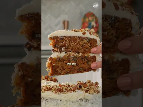 The secret to the MOISTEST carrot cake...