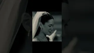 زفينة انا وياها انتحضر عالزواج احنا نوينا دندنها